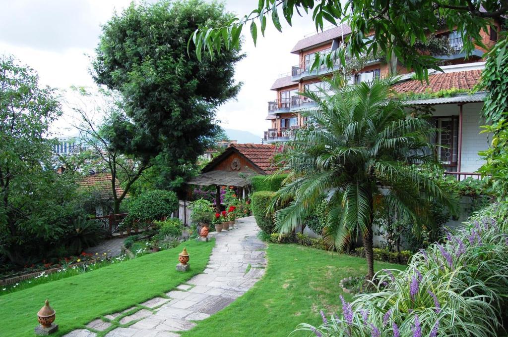 Hotel Sunset View Kathmandu Bagian luar foto